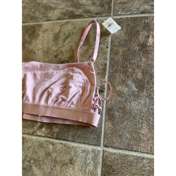 Aerie Real Good Strappy Side Lace Up Bralette Pink
Size Small - Picture 3 of 6